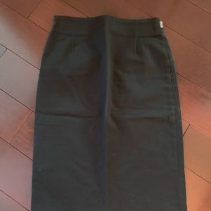 Black skirt from Roots
